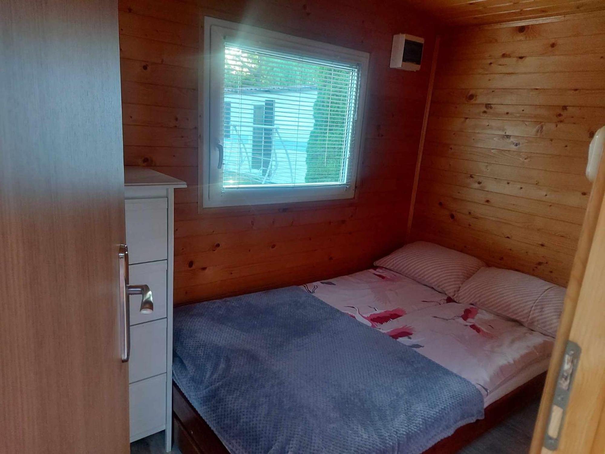 Letniskowe 777 Дерев'яний котедж